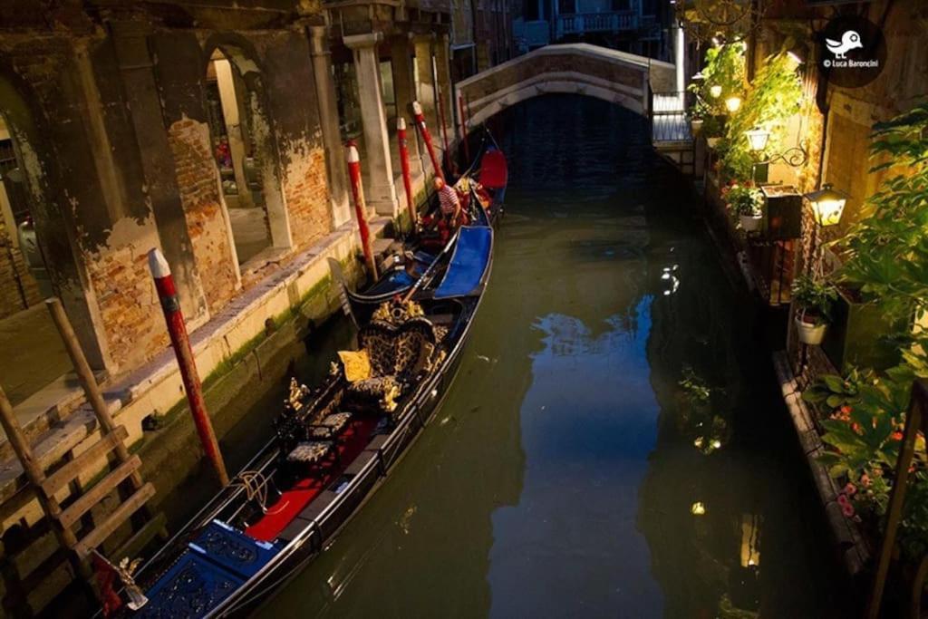 Appartement Piccola Dimora In Palazzo Storico à Venise Extérieur photo